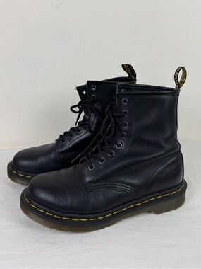 Dr Martens 1460 Women's Smooth Leather Lace Up Boots